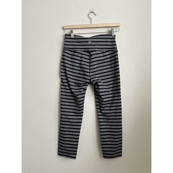 Athleta Striped Legging Pants Gray Black Size Small - Picture 3 of 6
